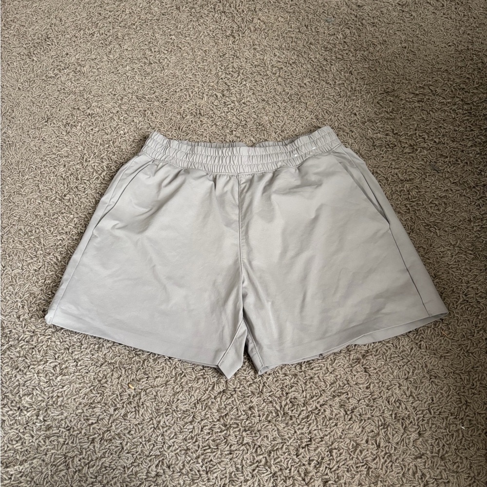 Uniqlo Light Gray Athletic Shorts